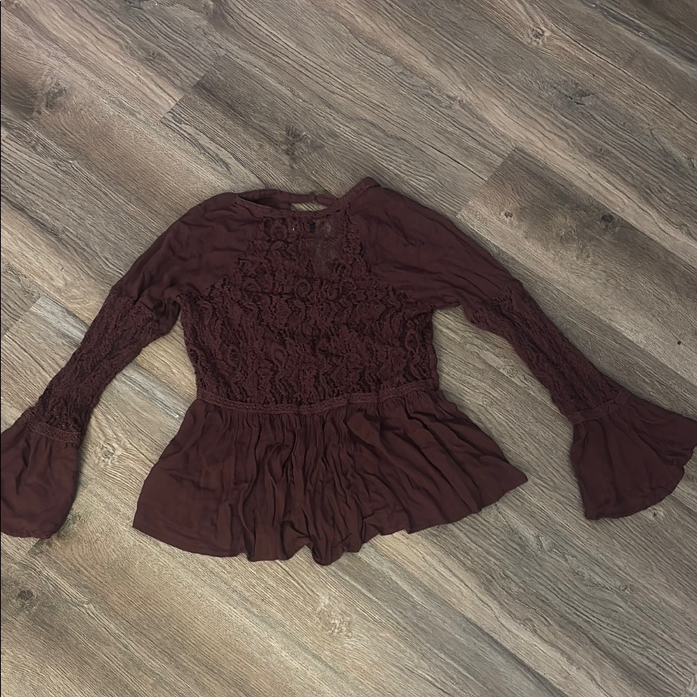 Elegant Lace Bell Sleeve Top